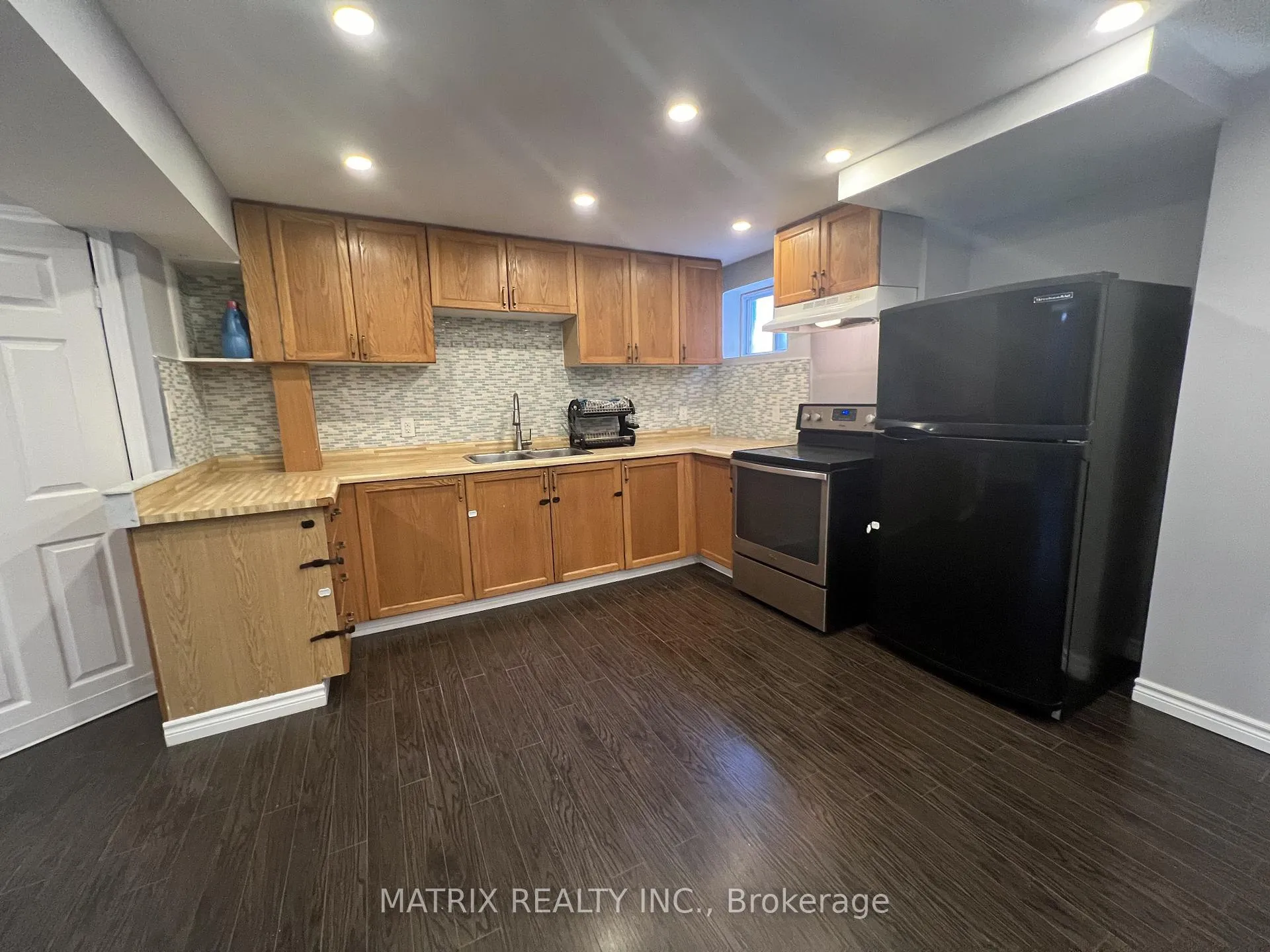 Photo 8 of 1674 Major Oaks Road, Pickering, Brock Ridge — HOMEH