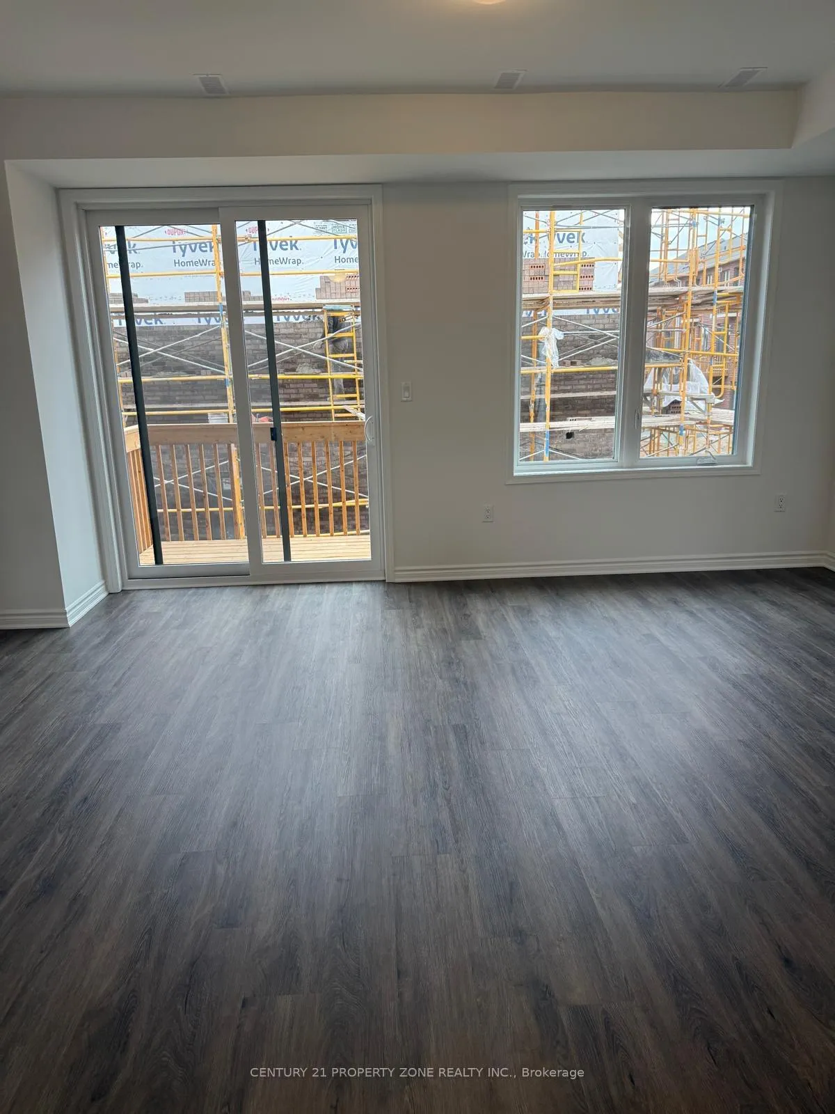 Photo 6 of 29 Yellow Rail Crescent, Brampton, Northwest Brampton — HOMEH