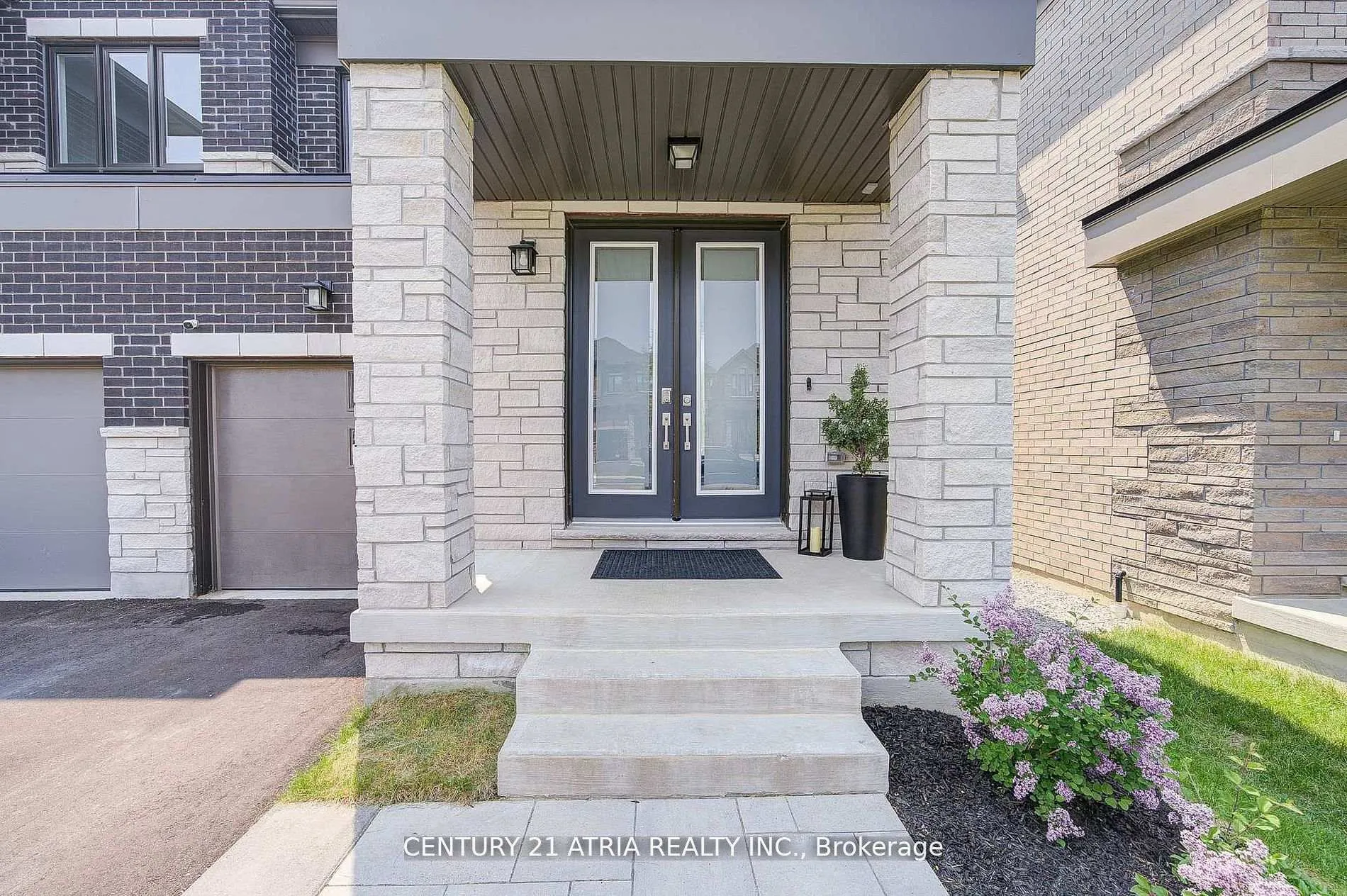 Photo 3 of 18 Sweet Cicely Street, Springwater, Midhurst — HOMEH