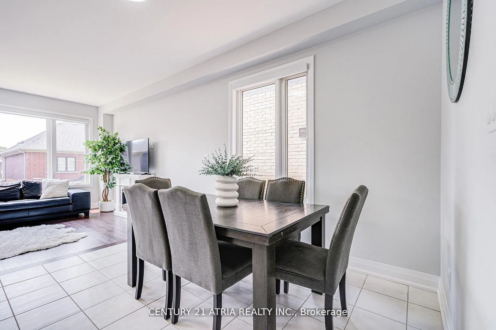 Photo 9 of 18 Sweet Cicely Street, Springwater, Midhurst — HOMEH