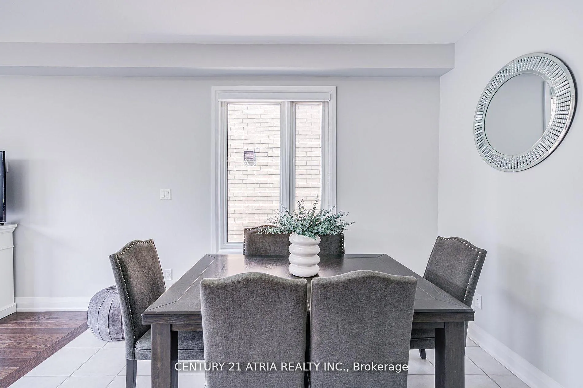 Photo 10 of 18 Sweet Cicely Street, Springwater, Midhurst — HOMEH