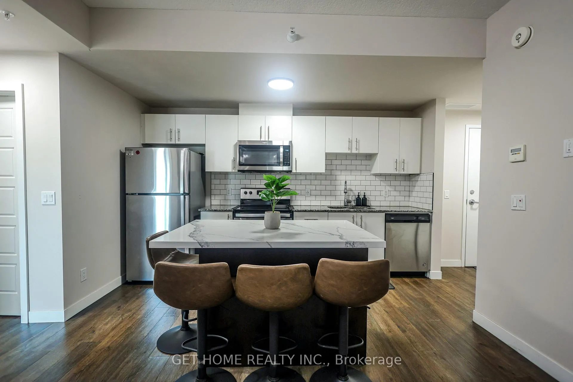 Photo 7 of Unit 205, 175 Commonwealth Street, Kitchener, Larentian West — HOMEH