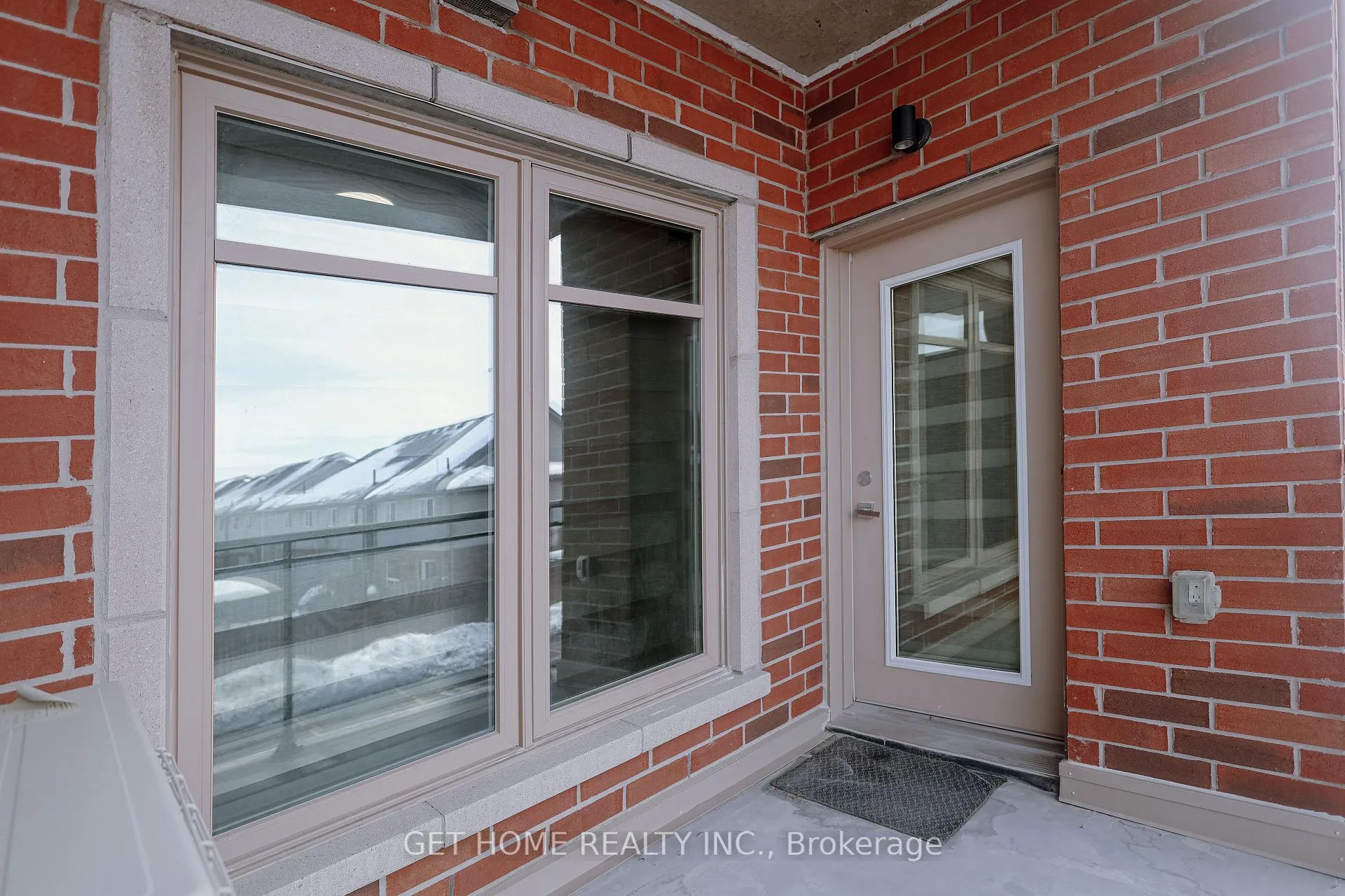 Photo 17 of Unit 205, 175 Commonwealth Street, Kitchener, Larentian West — HOMEH
