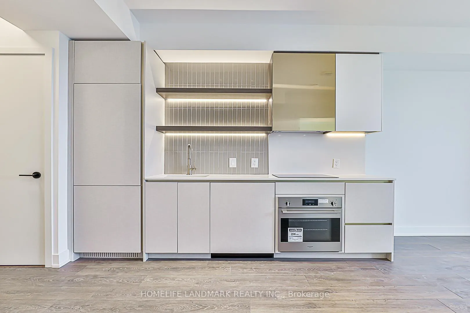 Photo 6 of Unit 605, 1285 Queen Street E, Toronto, Greenwood-Coxwell — HOMEH