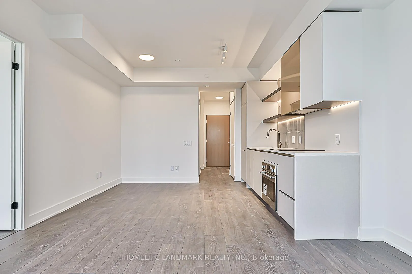 Photo 8 of Unit 605, 1285 Queen Street E, Toronto, Greenwood-Coxwell — HOMEH
