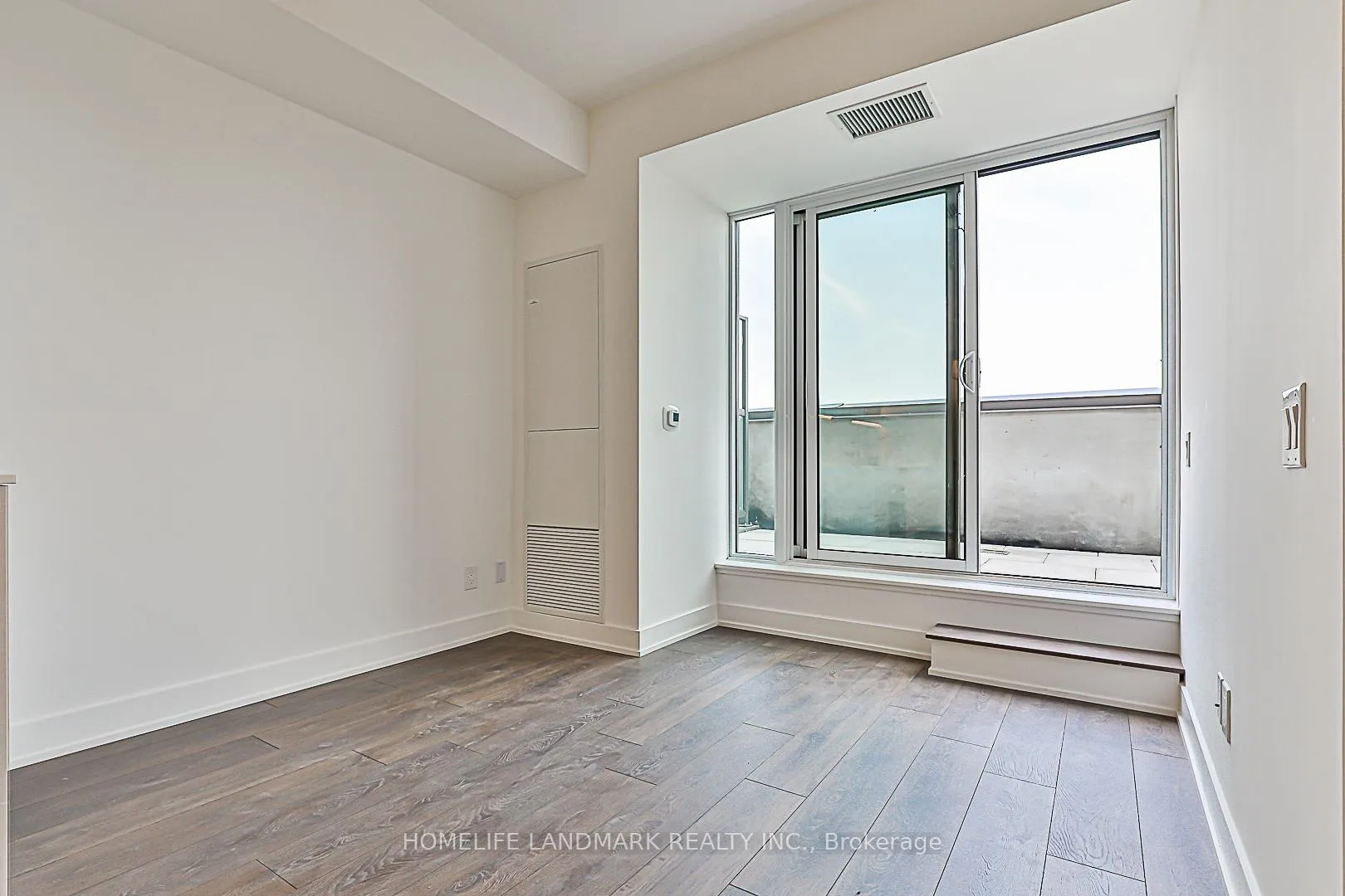 Photo 14 of Unit 605, 1285 Queen Street E, Toronto, Greenwood-Coxwell — HOMEH