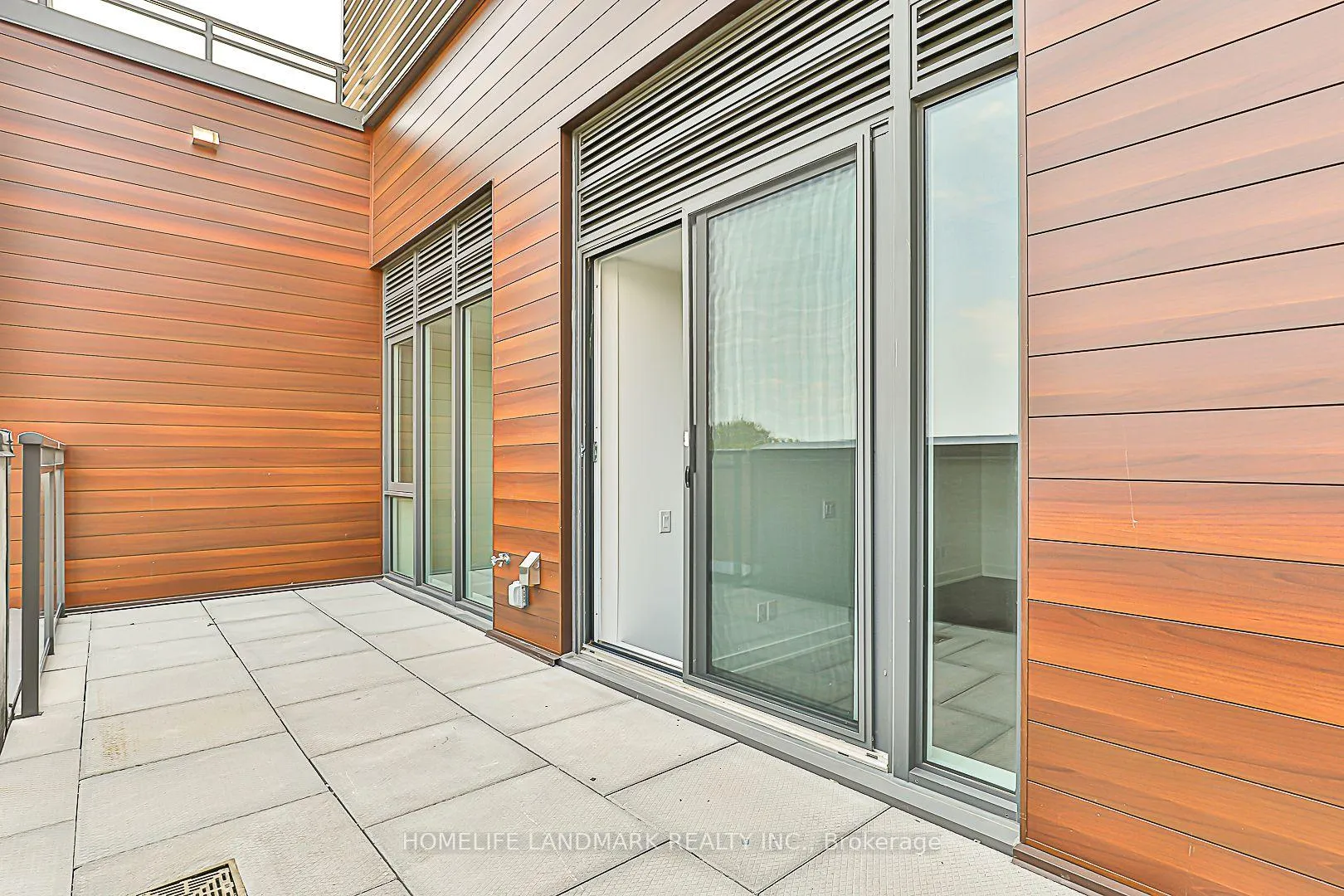 Photo 16 of Unit 605, 1285 Queen Street E, Toronto, Greenwood-Coxwell — HOMEH