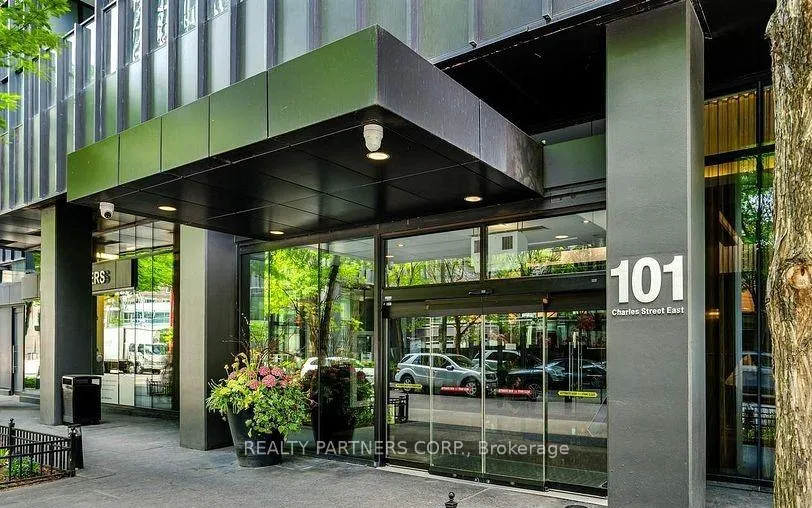 Front of Unit 1207, 101 charles Street