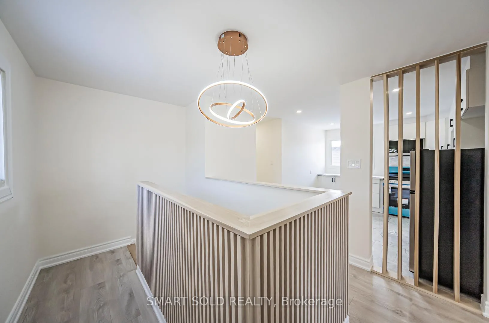 Photo 7 of 198 Silver Aspen Crescent, Kitchener, Forest Heights — HOMEH