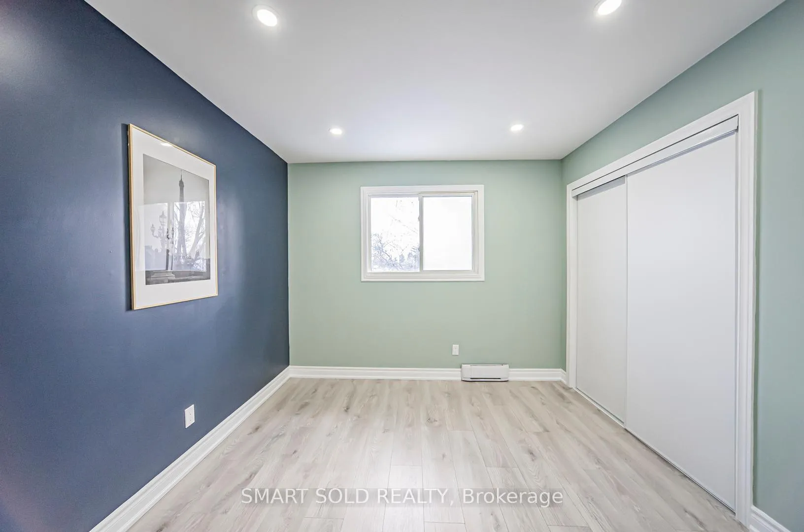 Photo 18 of 198 Silver Aspen Crescent, Kitchener, Forest Heights — HOMEH
