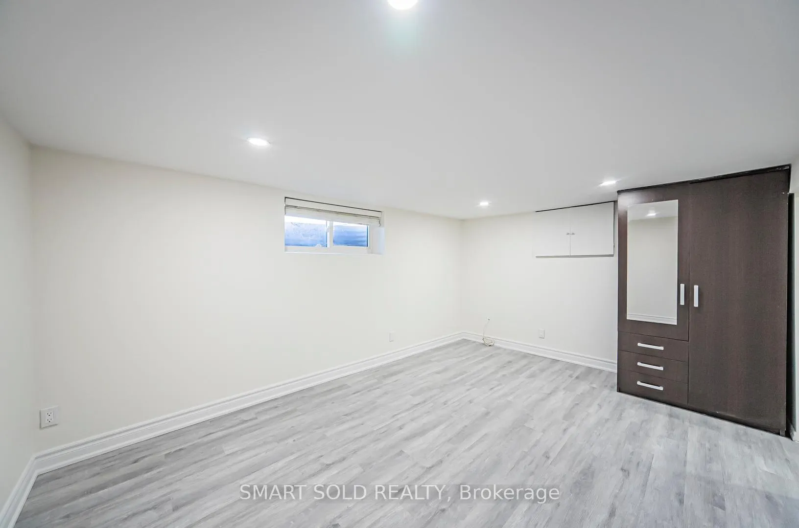 Photo 36 of 198 Silver Aspen Crescent, Kitchener, Forest Heights — HOMEH