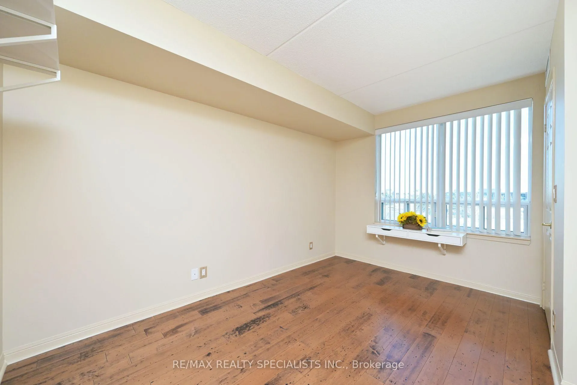 Photo 21 of Unit 311, 65 Via Rosedale, Brampton, Sandringham-Wellington — HOMEH
