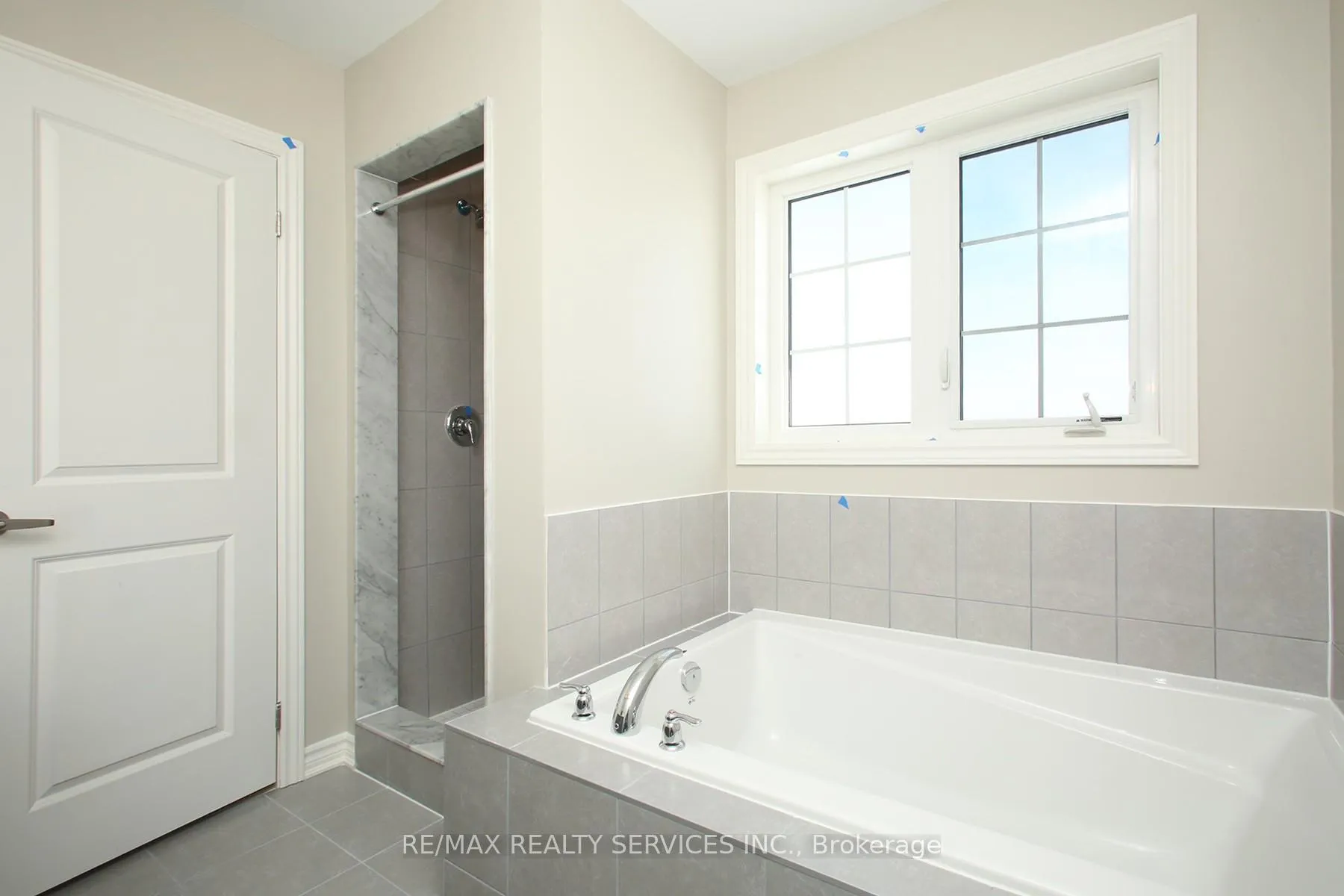Photo 30 of 278 Springfield Crescent, Clearview, Stayner — HOMEH