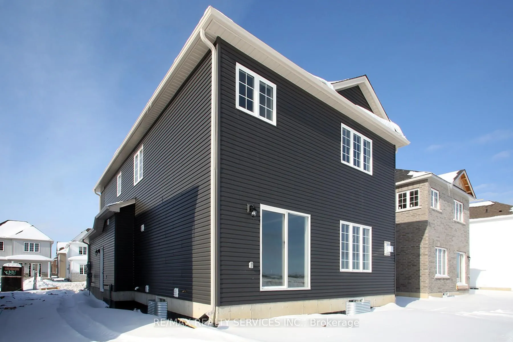 Photo 35 of 278 Springfield Crescent, Clearview, Stayner — HOMEH