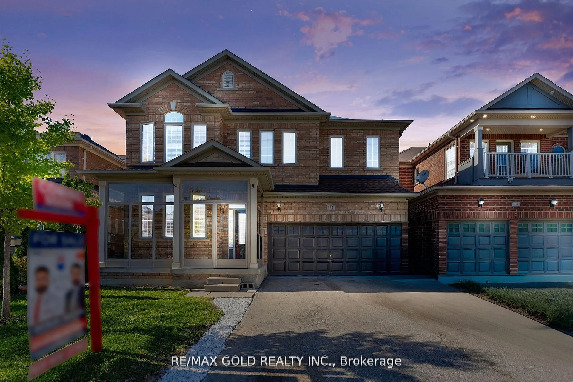 Photo 2 of 82 Amaranth Crescent, Brampton, Northwest Sandalwood Parkway — HOMEH
