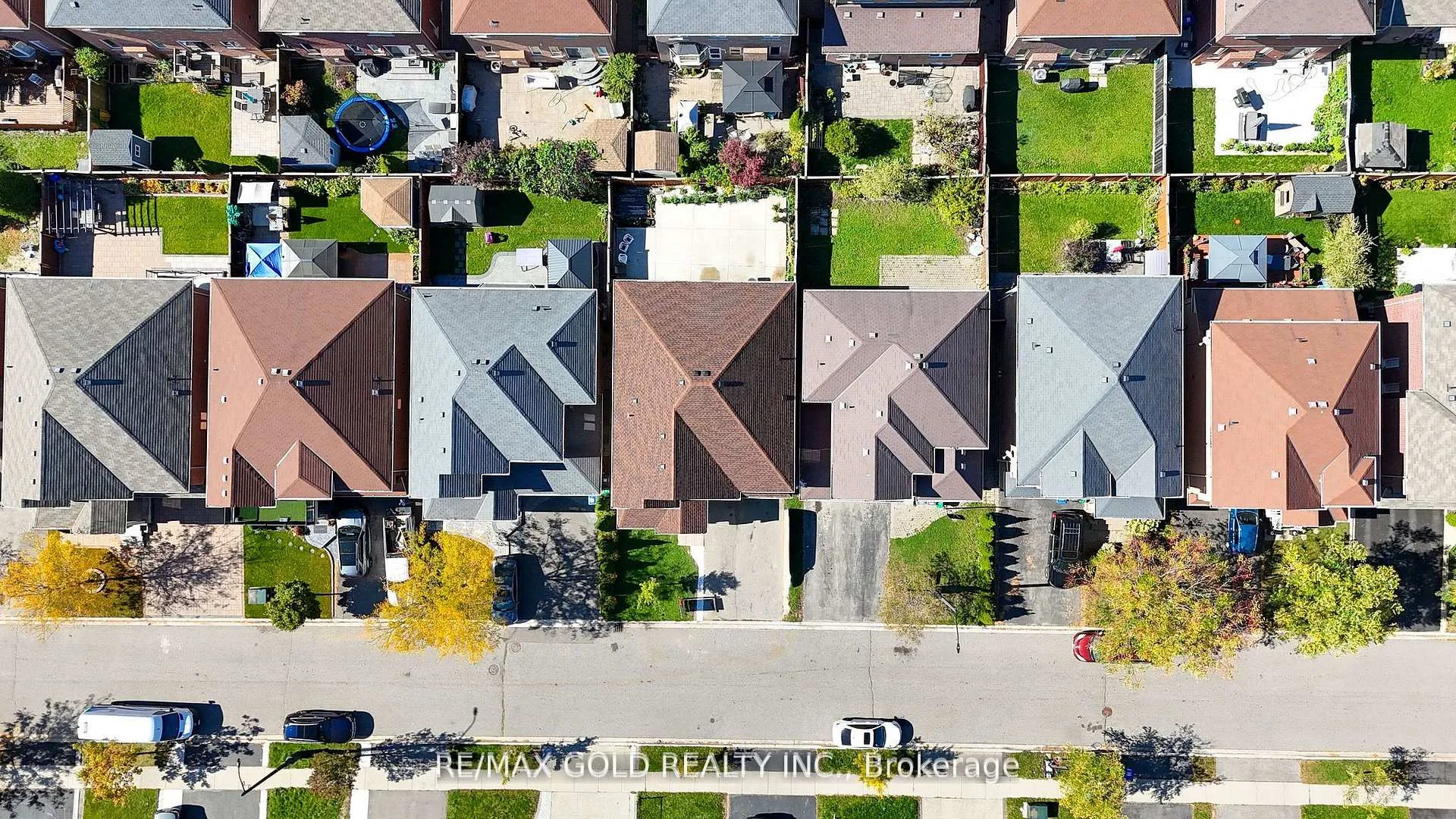 Photo 35 of 82 Amaranth Crescent, Brampton, Northwest Sandalwood Parkway — HOMEH