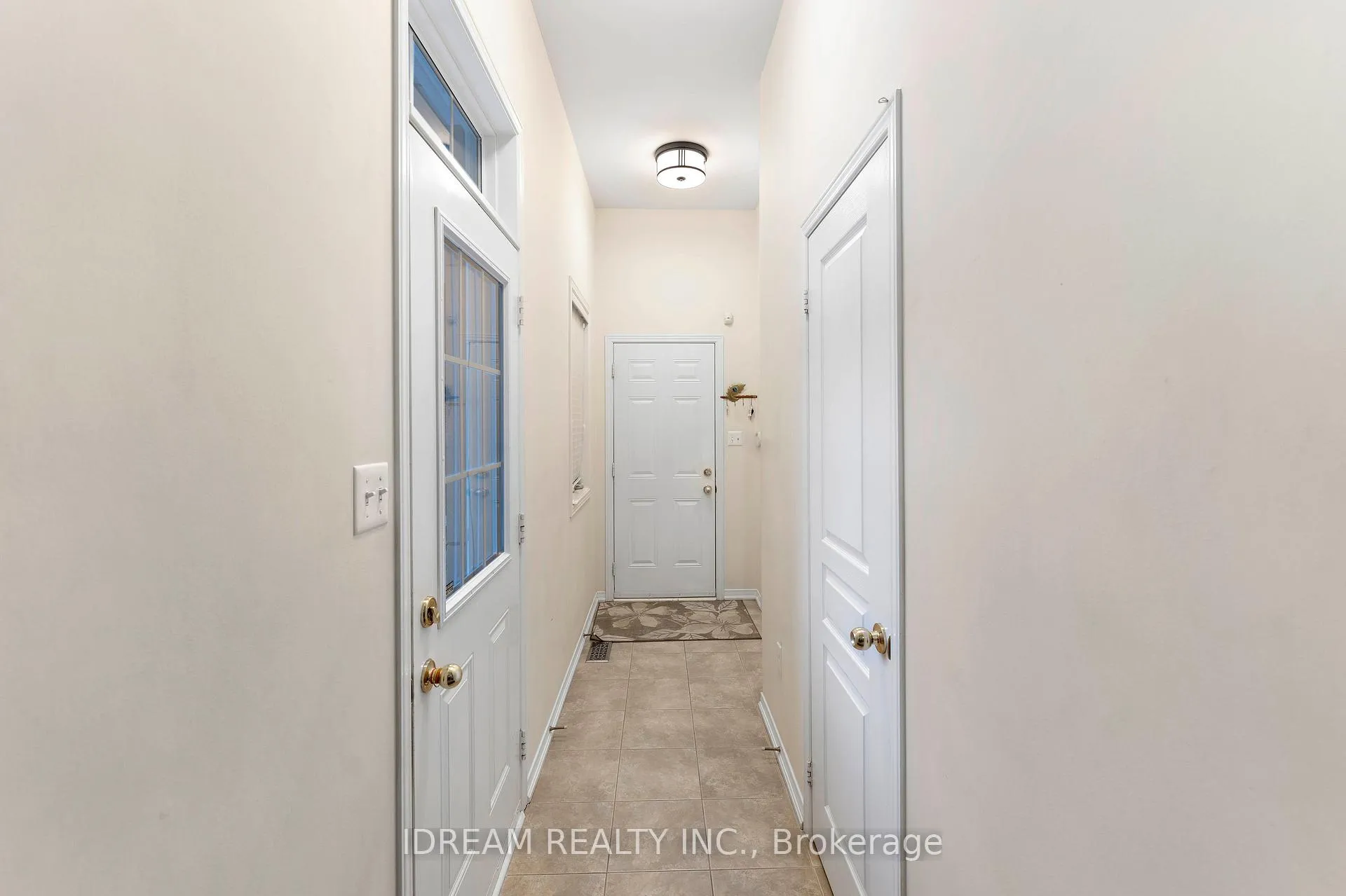 Photo 7 of 80 Fallmeadow Circle, Brampton, Credit Valley — HOMEH