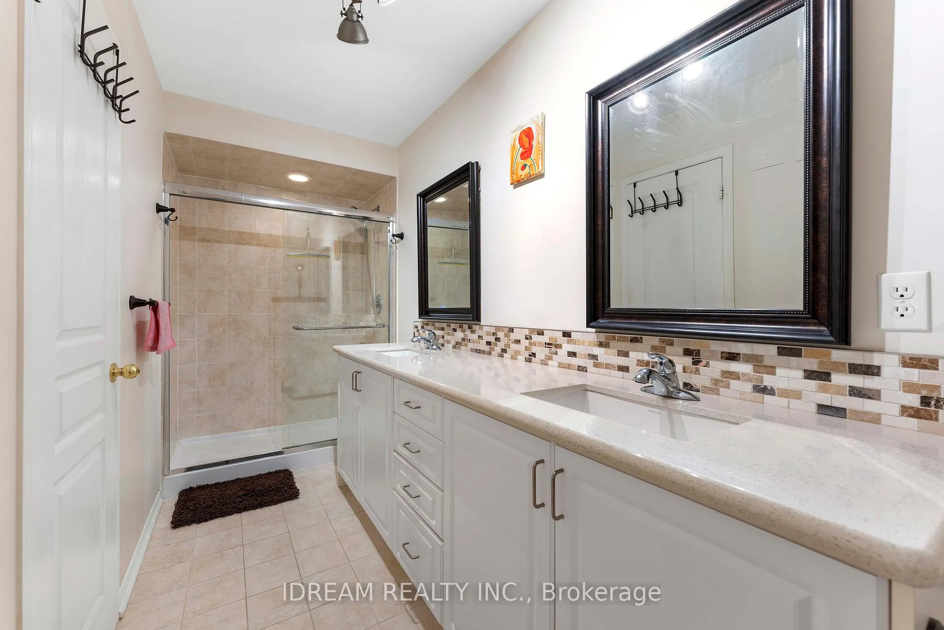 Photo 23 of 80 Fallmeadow Circle, Brampton, Credit Valley — HOMEH