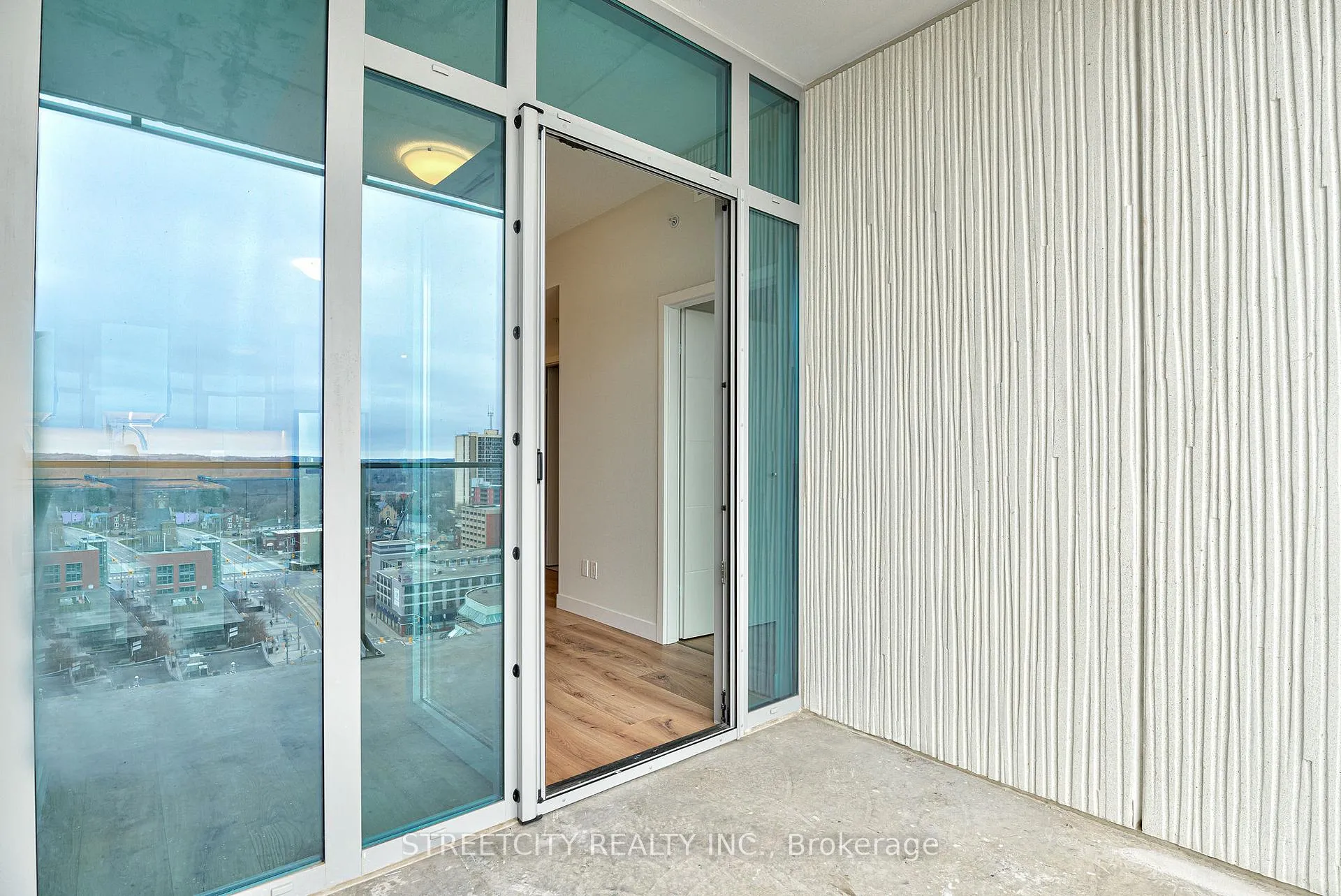Photo 24 of Unit 1413, 60 Frederick Street N, Kitchener, City Commercial Core — HOMEH