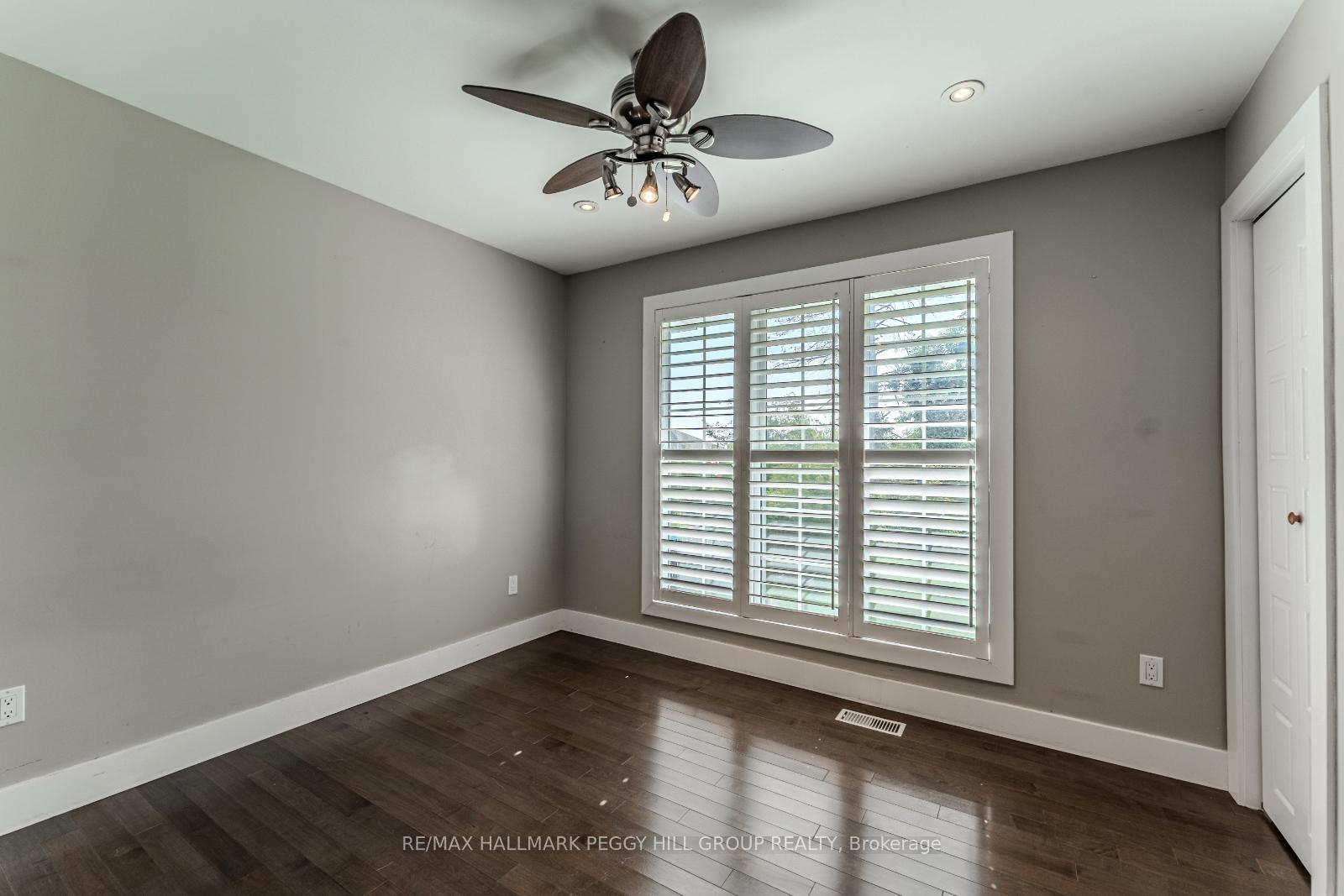 Photo 6 of Unit Upper, 385 Edgehill Drive, Barrie, Edgehill Drive — HOMEH