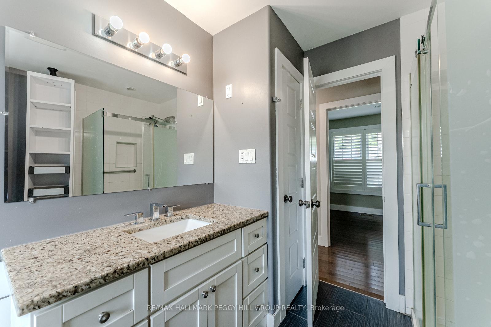 Photo 8 of Unit Upper, 385 Edgehill Drive, Barrie, Edgehill Drive — HOMEH