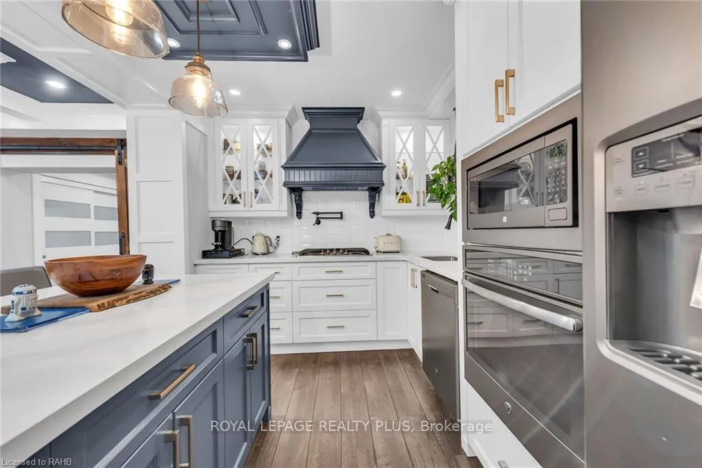 Photo 9 of Unit Main, 153 Ottawa Street S, Hamilton, Delta — HOMEH