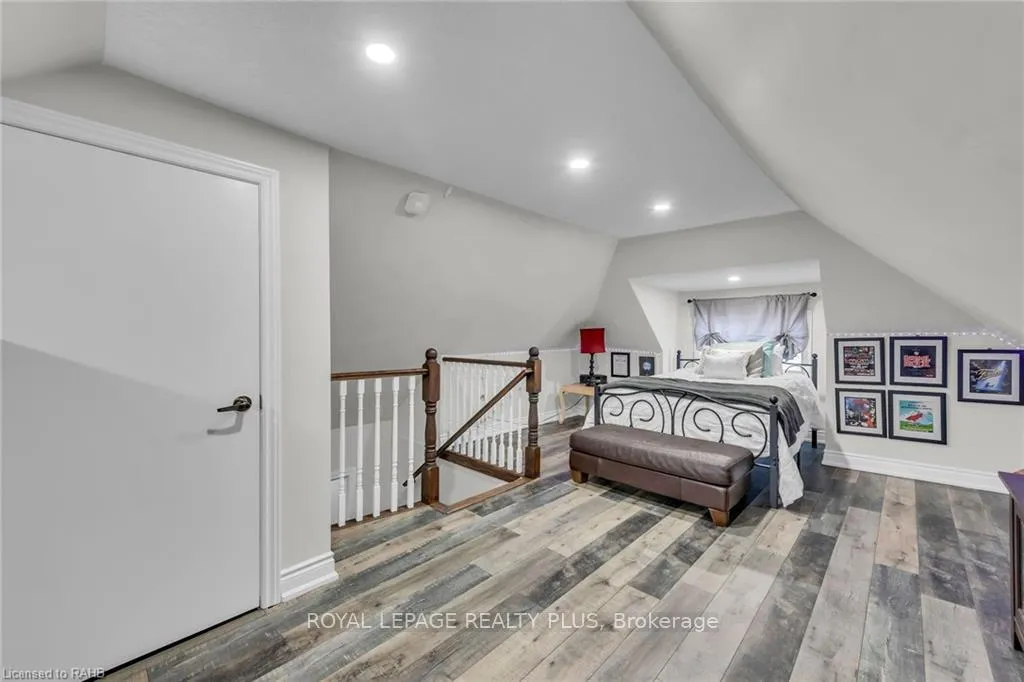 Photo 33 of Unit Main, 153 Ottawa Street S, Hamilton, Delta — HOMEH