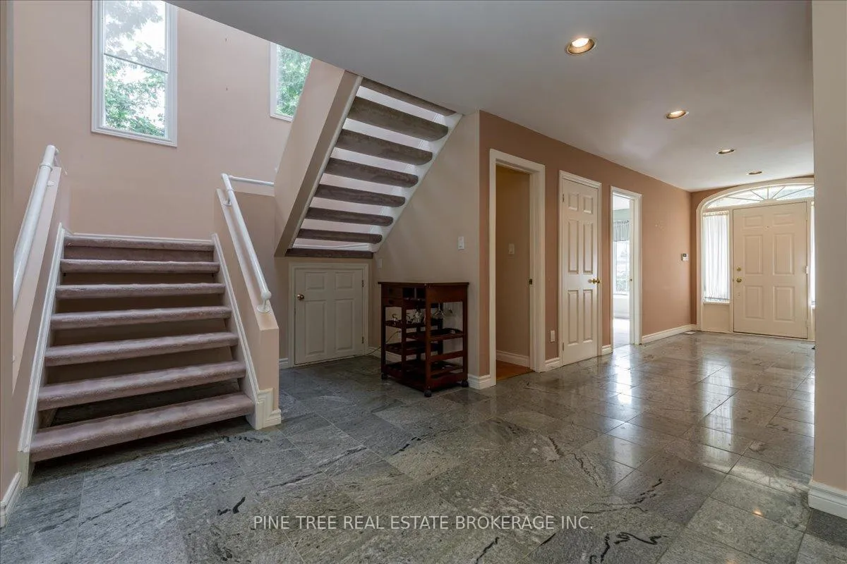 Photo 20 of 57 Lake Avenue, Ramara, Brechin — HOMEH