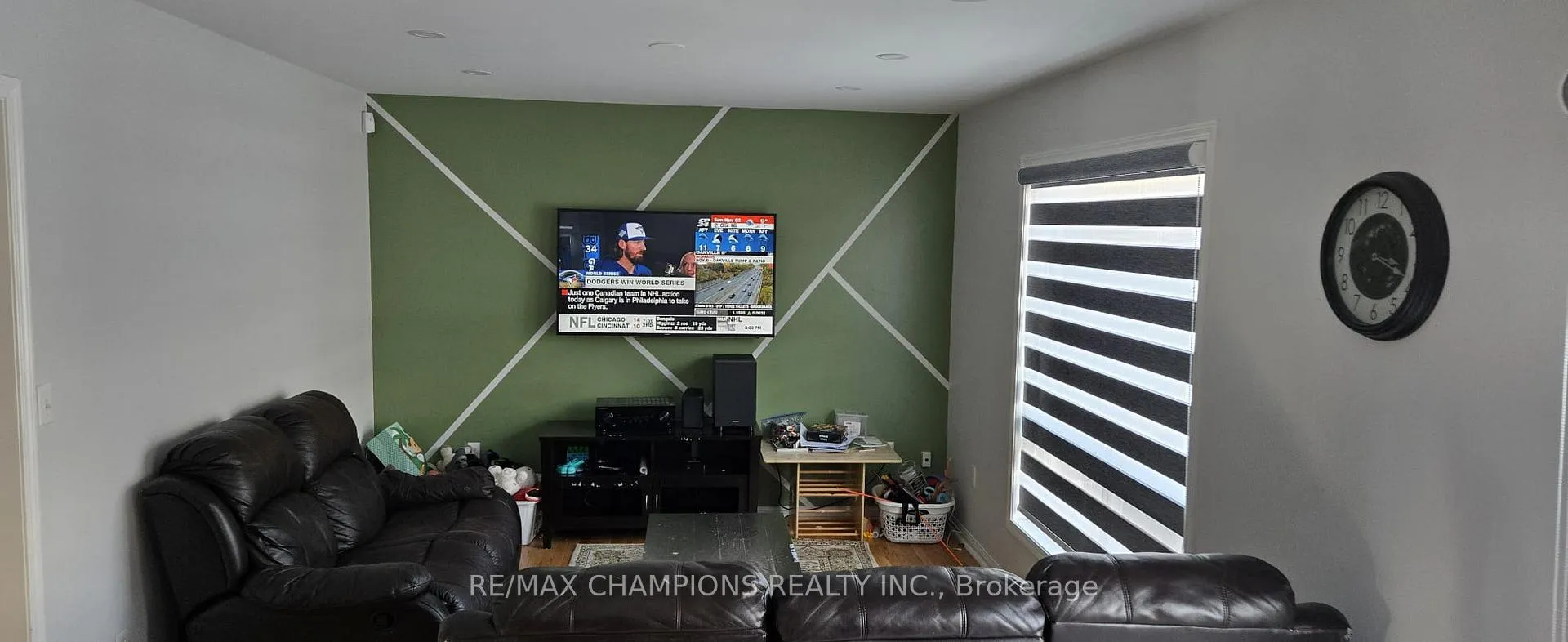 Photo 11 of 403 Brisdale Drive, Brampton, Fletcher's Meadow — HOMEH
