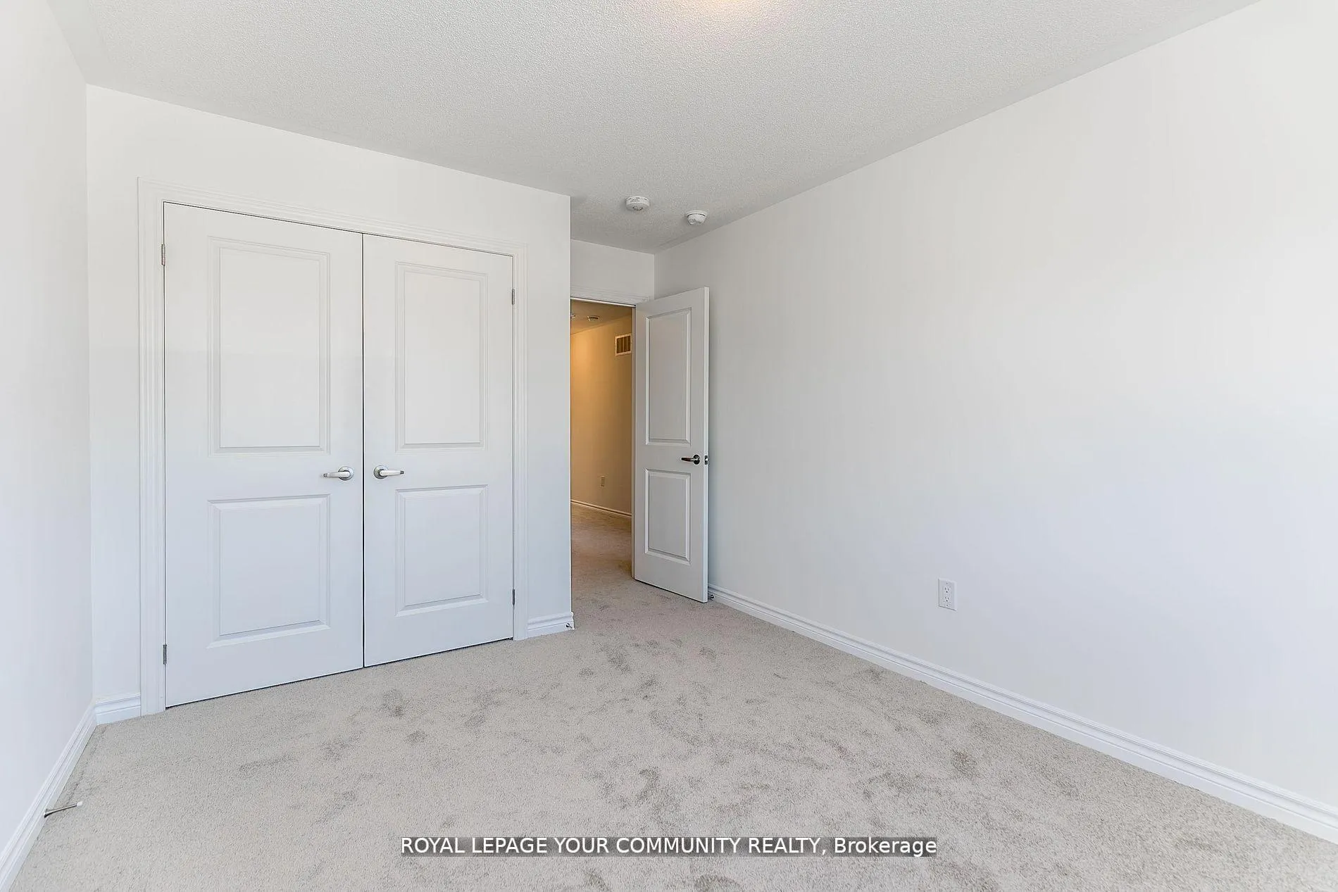 Photo 23 of 21 Daffodil Road, Springwater, Midhurst — HOMEH