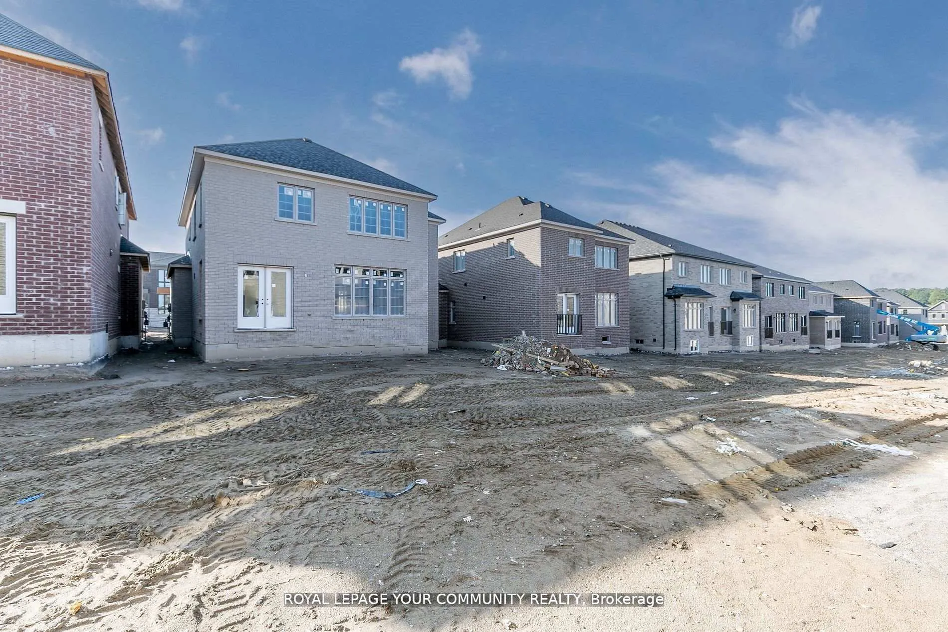 Photo 36 of 21 Daffodil Road, Springwater, Midhurst — HOMEH