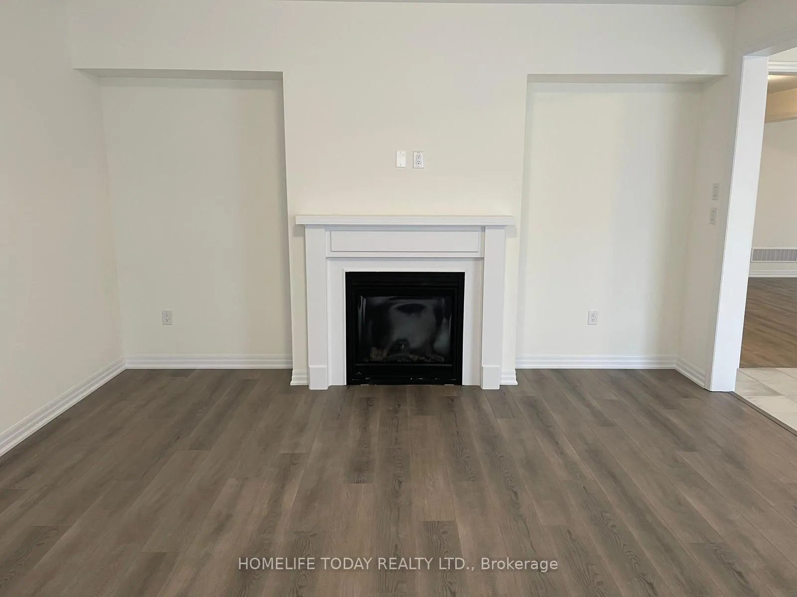 Photo 5 of 219 Warden Street, Clearview, Stayner — HOMEH