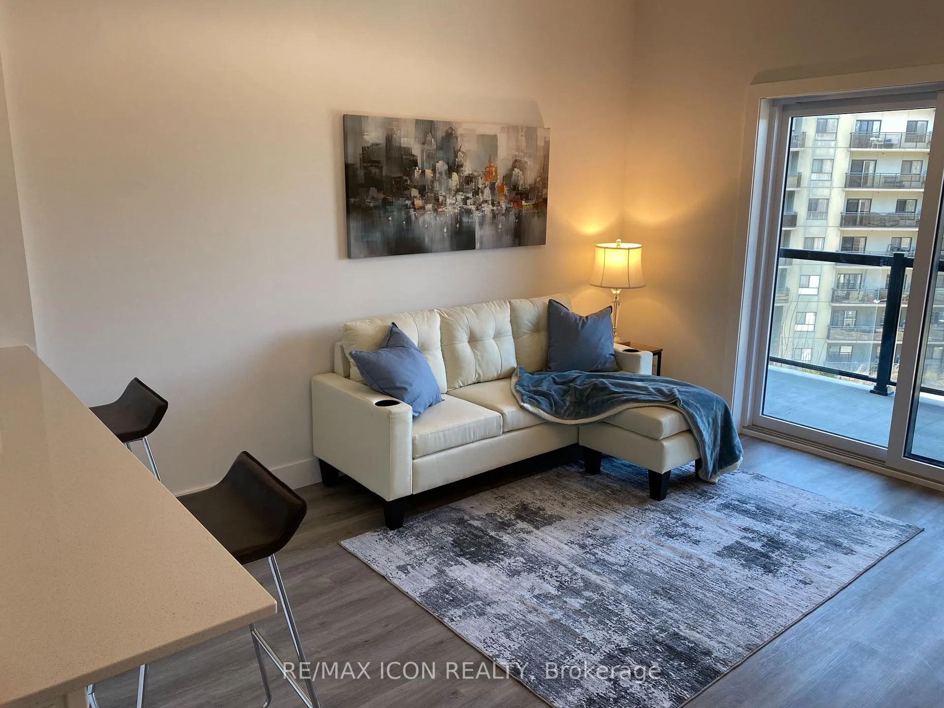 Photo 3 of Unit 310, 1000 Lackner Place E, Kitchener — HOMEH