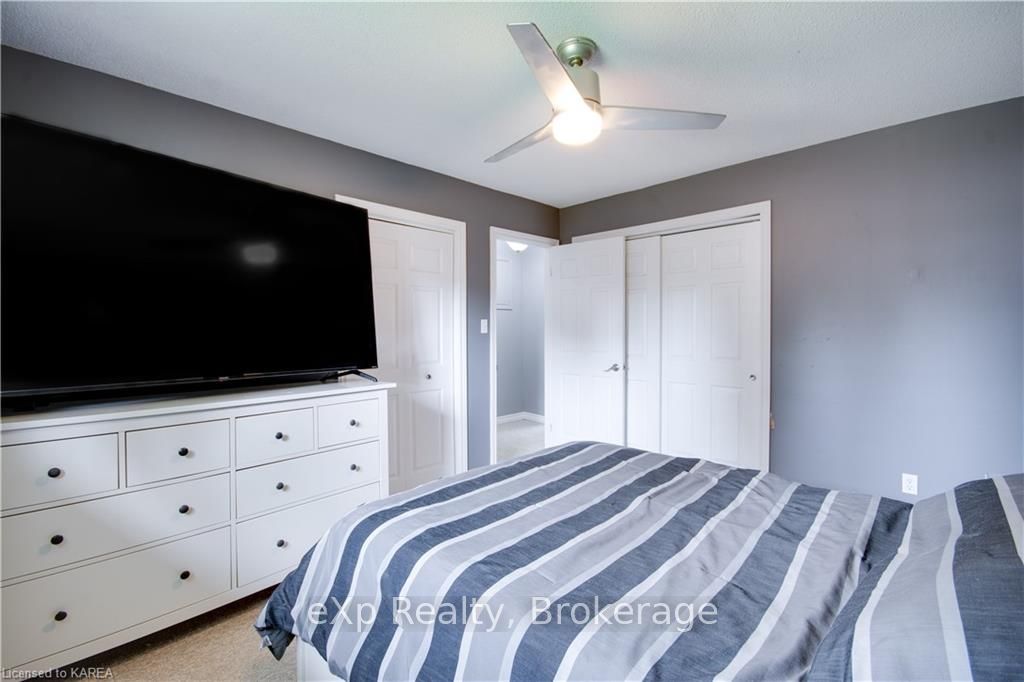 Photo 17 of 324 Arthur Street, Gananoque — HOMEH