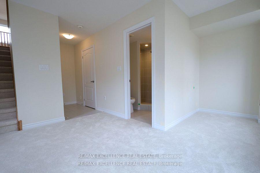 Photo 26 of 111 Senay Circle, Clarington, Courtice — HOMEH