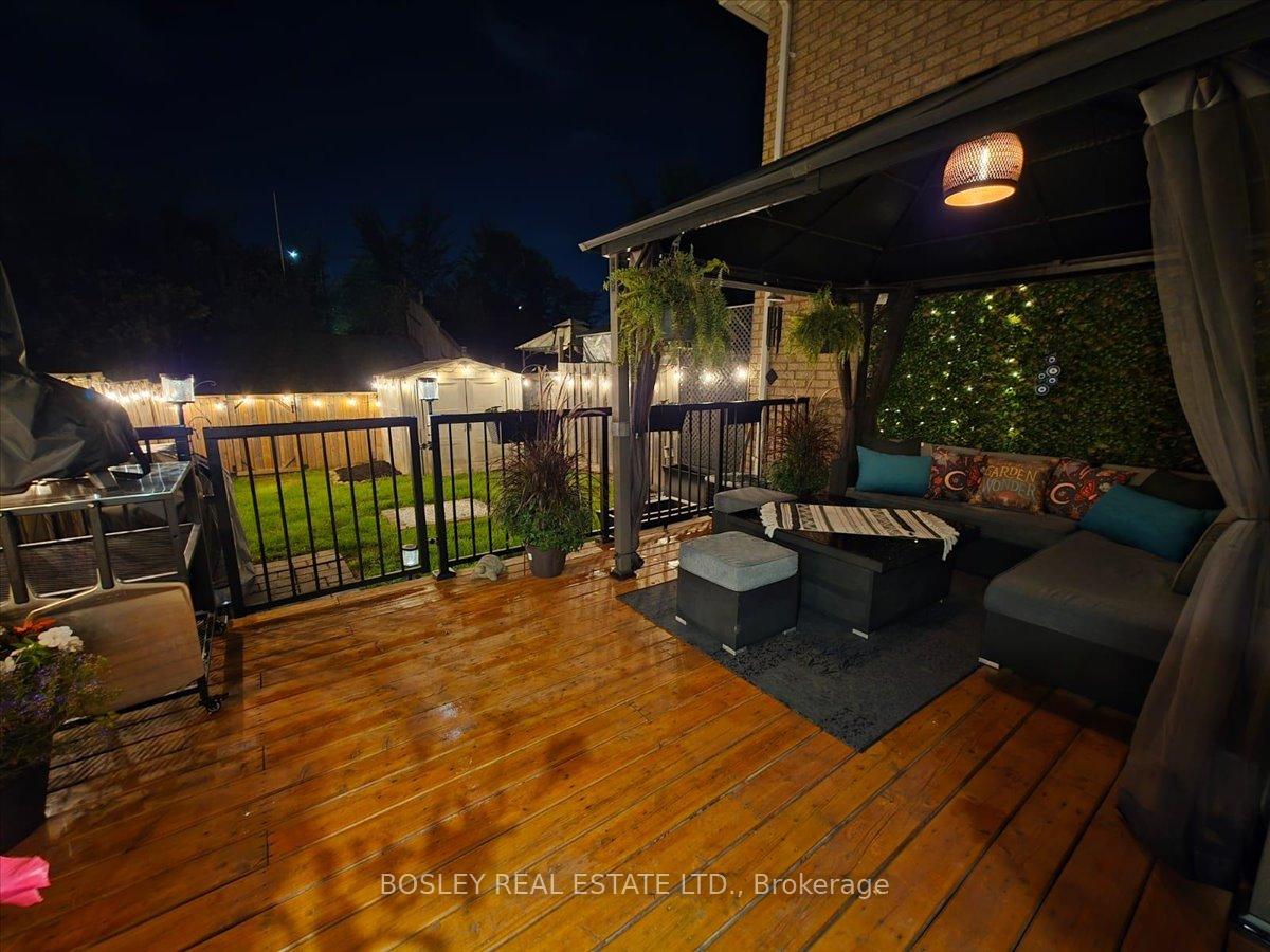 Photo 2 of 74 Gadwall Avenue, Barrie, Painswick South — HOMEH