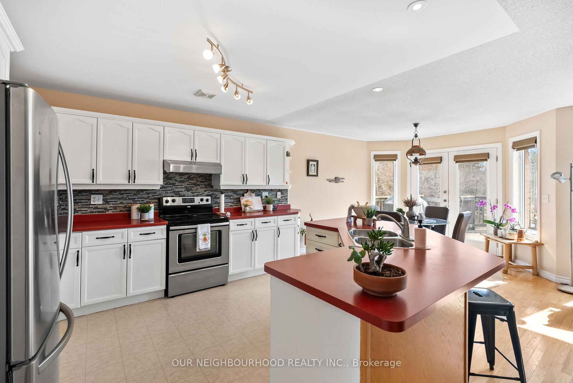 Photo 10 of 967 Otto Drive, Cobourg — HOMEH