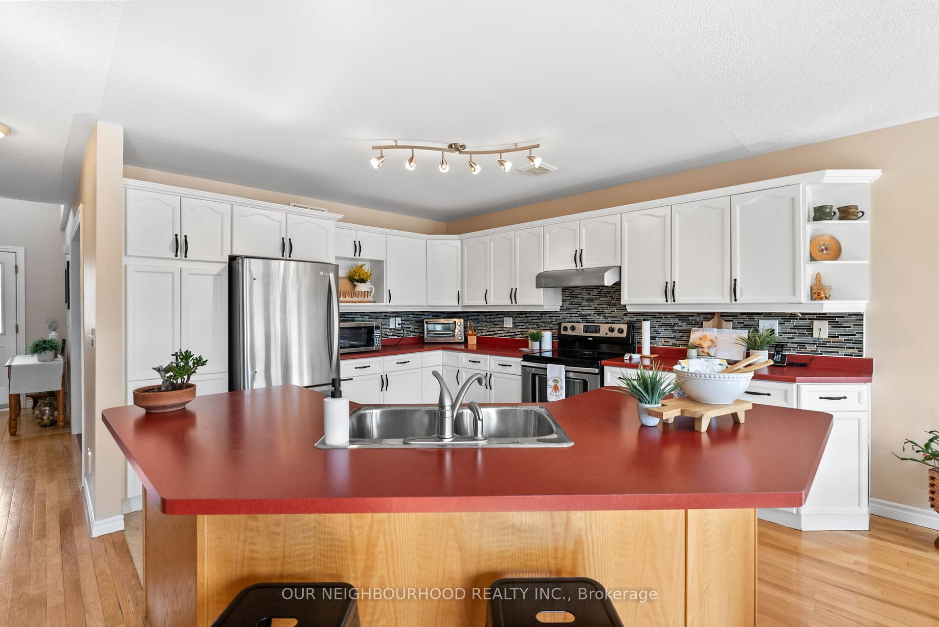 Photo 11 of 967 Otto Drive, Cobourg — HOMEH