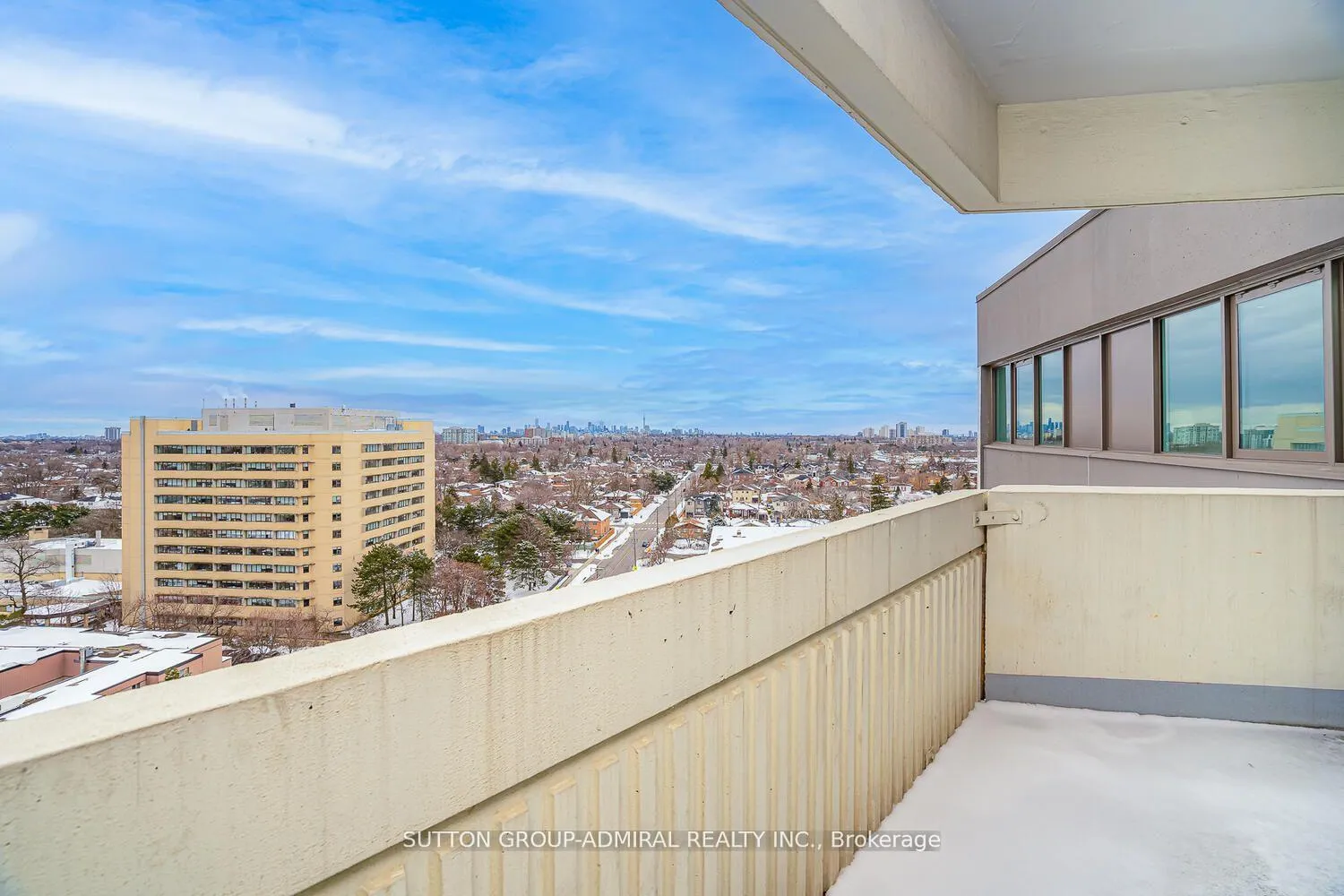 Photo 2 of Unit PH05, 150 Neptune Drive, Toronto, Englemount-Lawrence — HOMEH