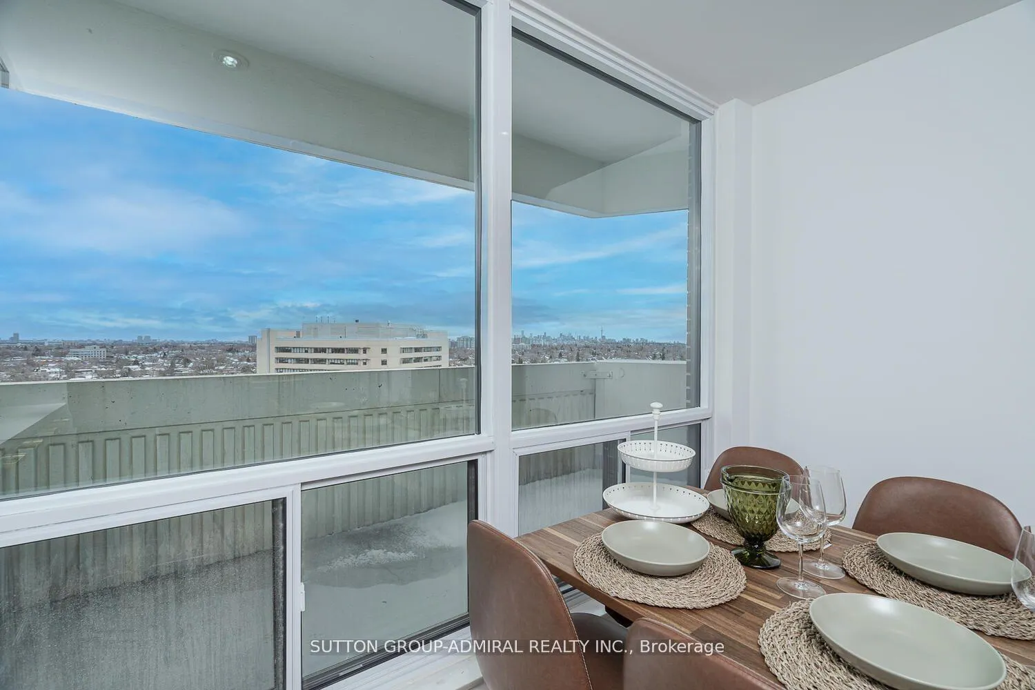 Photo 12 of Unit PH05, 150 Neptune Drive, Toronto, Englemount-Lawrence — HOMEH