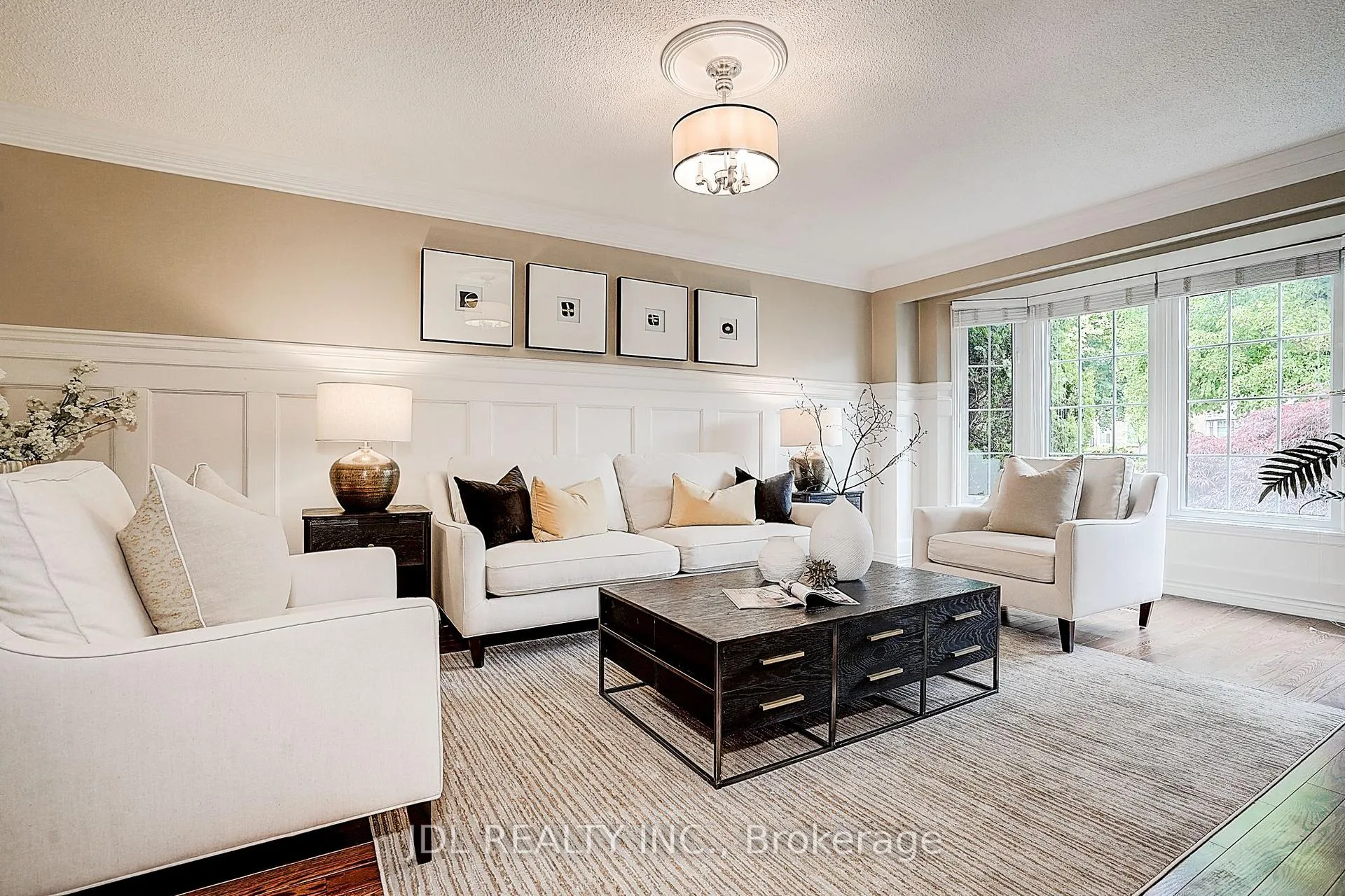 Photo 7 of 113 Aitken Circle W, Markham, Unionville — HOMEH