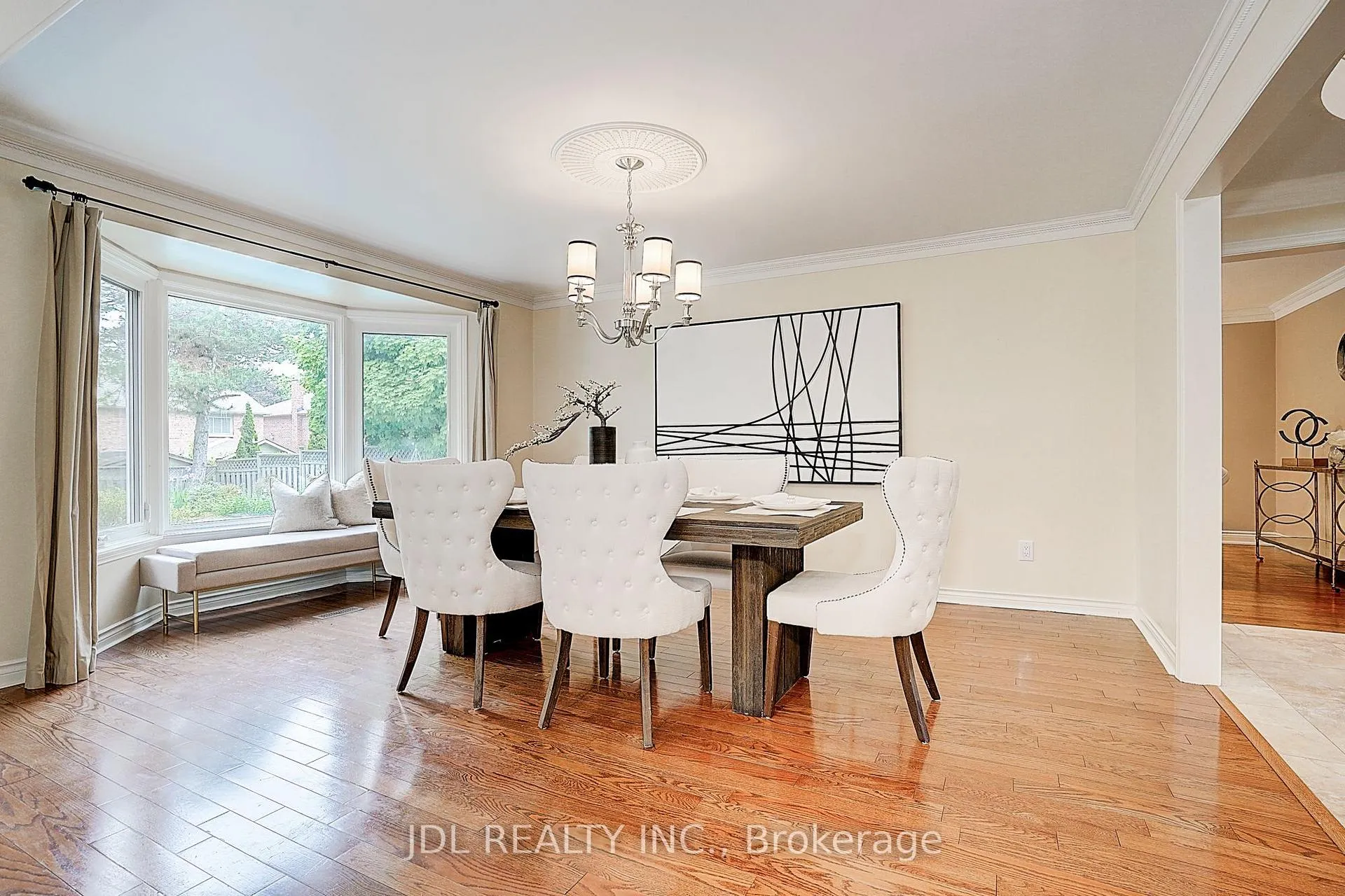Photo 12 of 113 Aitken Circle W, Markham, Unionville — HOMEH