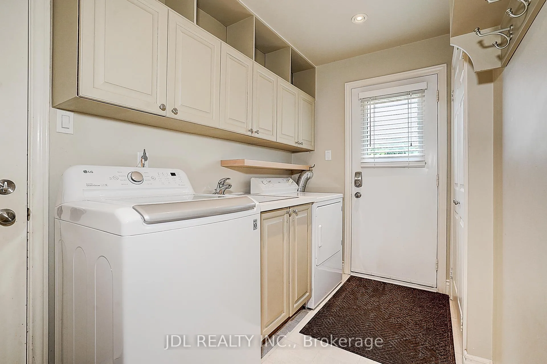 Photo 20 of 113 Aitken Circle W, Markham, Unionville — HOMEH