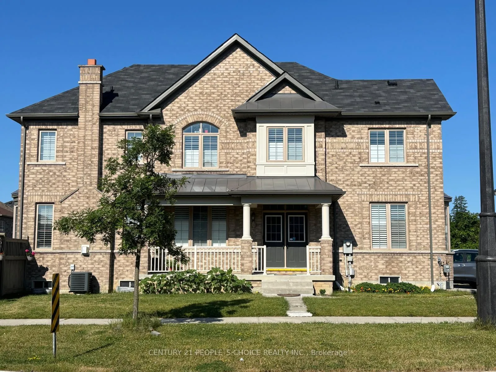 Photo 1 of 105 Algoma Drive N, Vaughan, Kleinburg — HOMEH