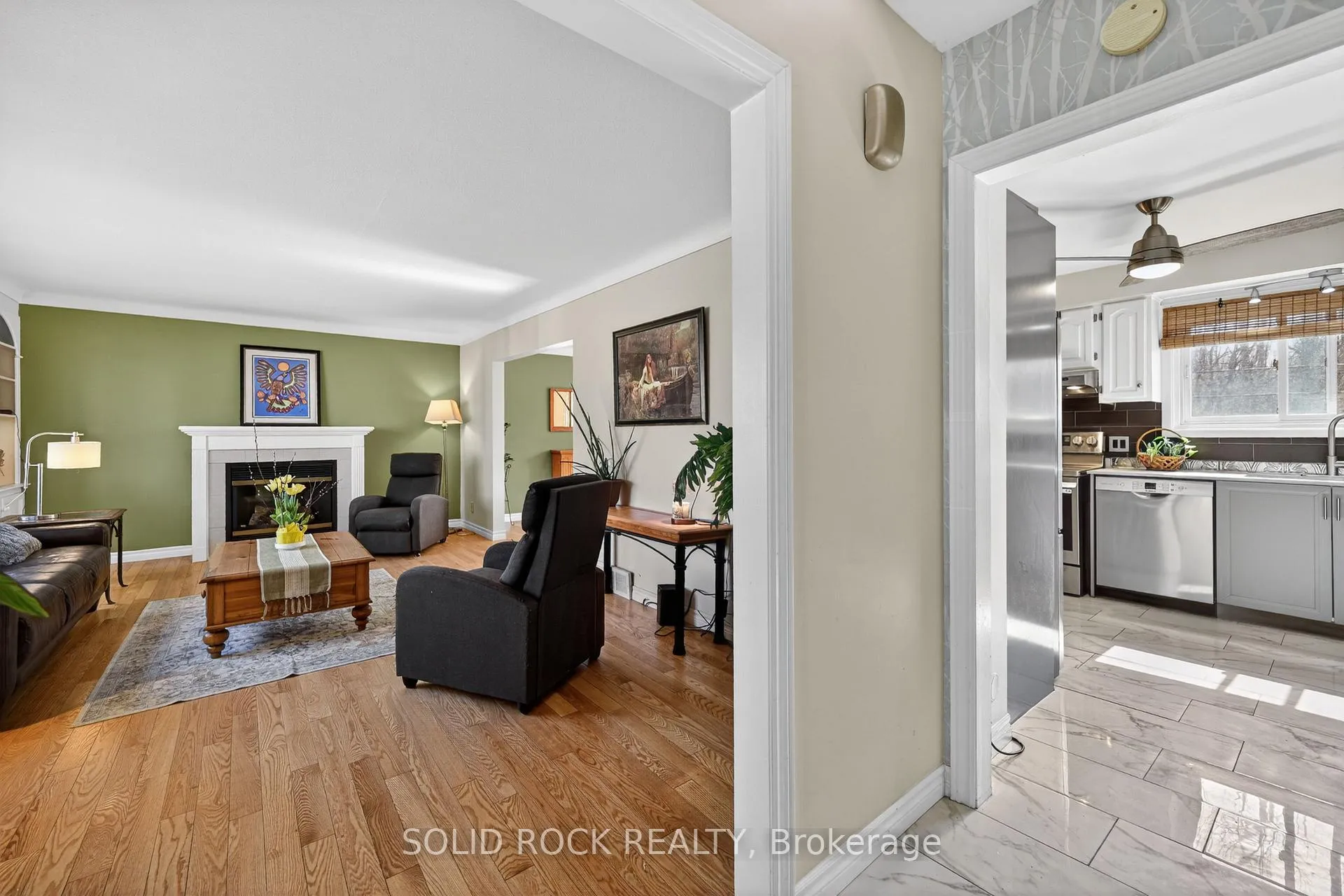 Photo 12 of 209 Reynolds Drive E, Brockville — HOMEH