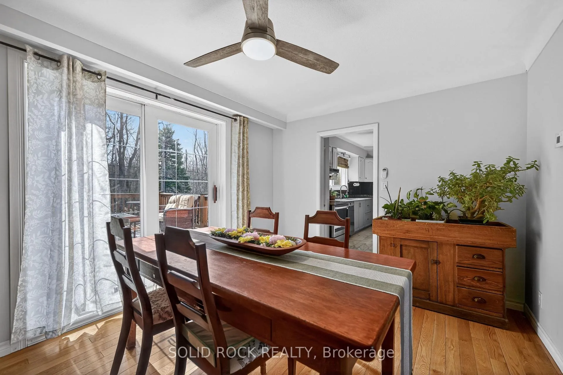 Photo 16 of 209 Reynolds Drive E, Brockville — HOMEH