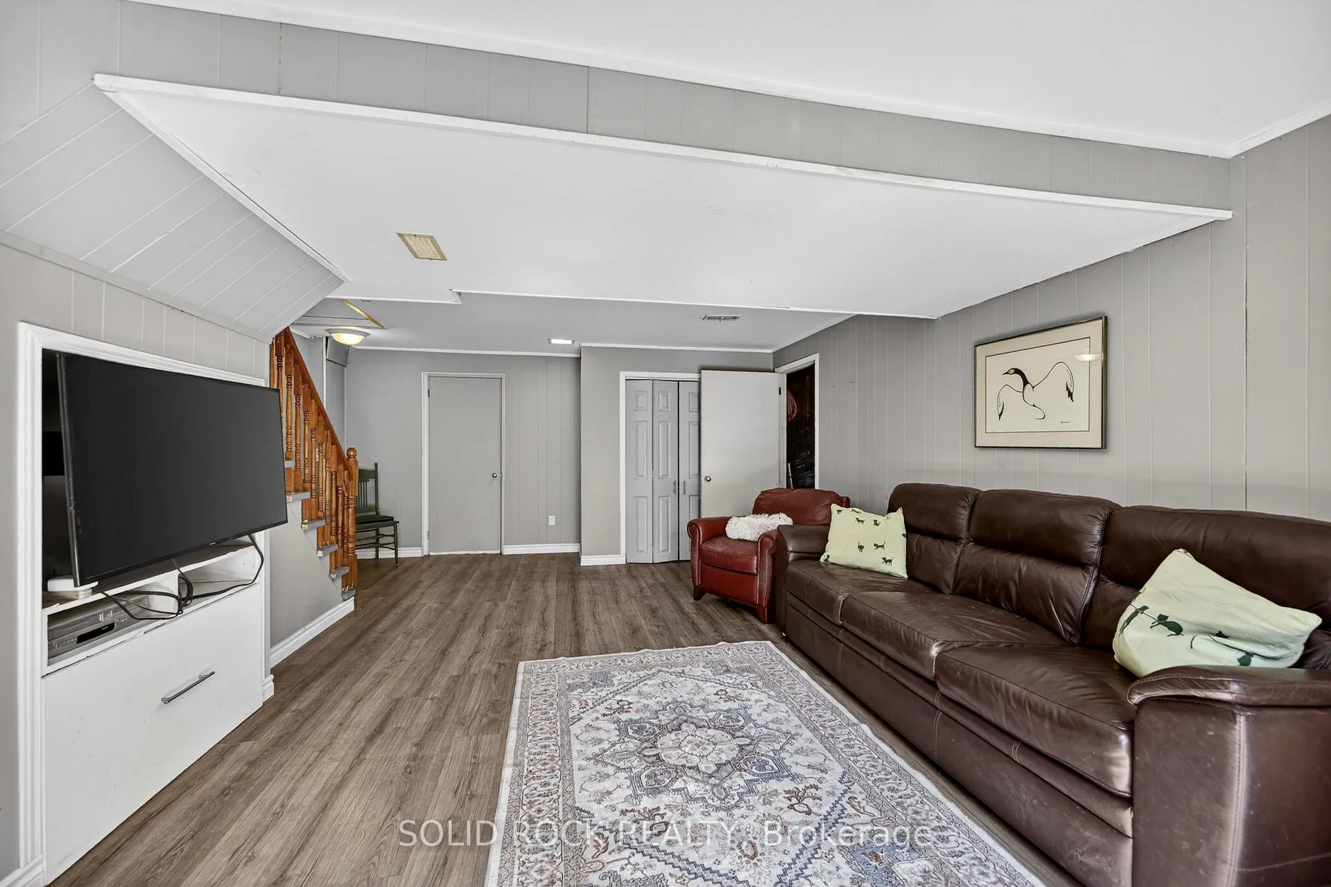Photo 32 of 209 Reynolds Drive E, Brockville — HOMEH