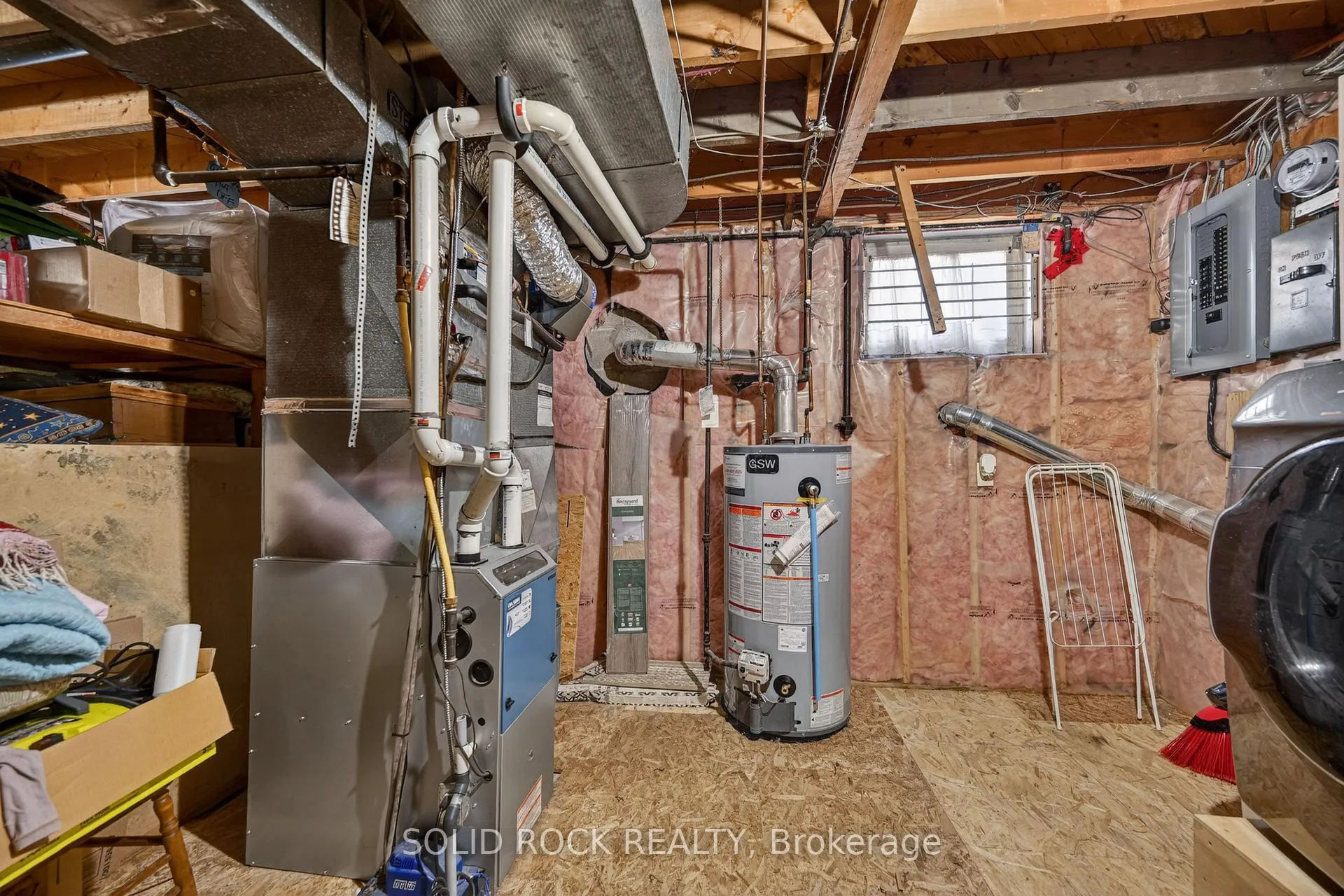 Photo 35 of 209 Reynolds Drive E, Brockville — HOMEH