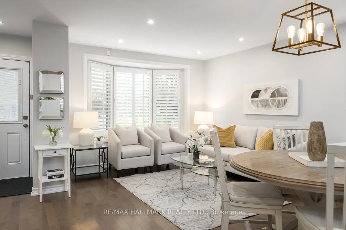 Photo 5 of 84 Delma Drive, Etobicoke, Alderwood — HOMEH