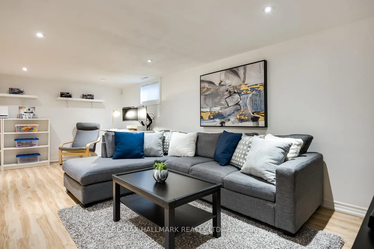 Photo 27 of 84 Delma Drive, Etobicoke, Alderwood — HOMEH